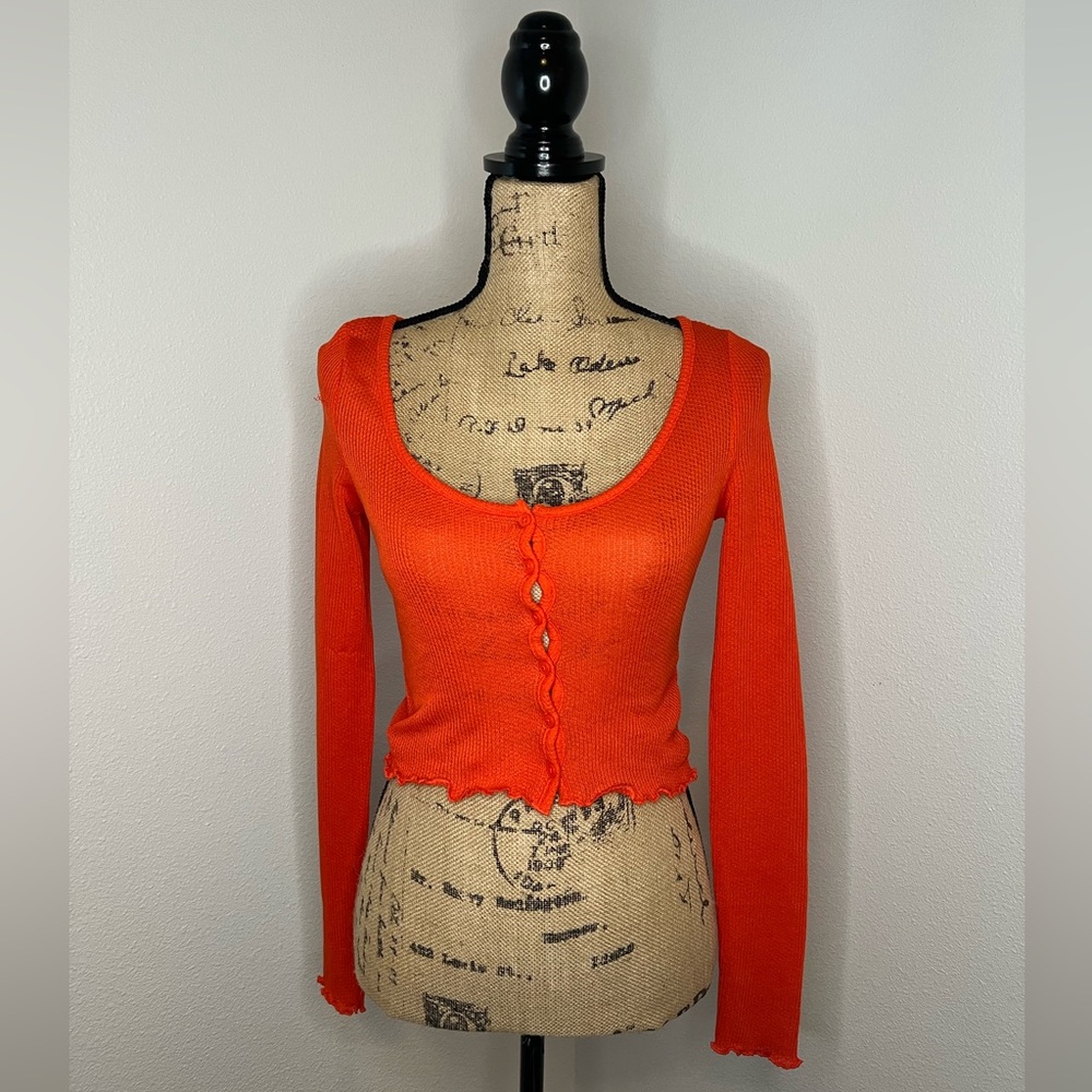 H&M Women Red/Orange Fitted Cardigan Crop Top
